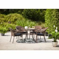 Style Selections Spruce Hills 39 1/2-in Tempered Glass Round Patio Dining Table -Garden Decor Style 41355019c L