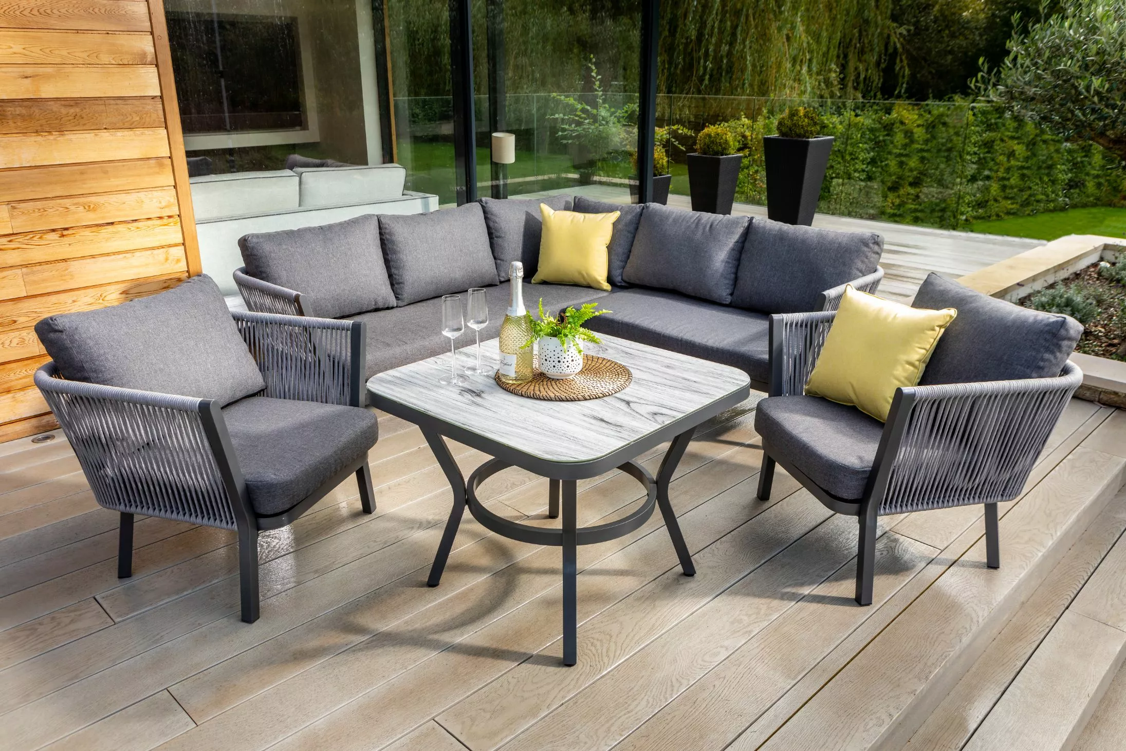 Garden Decor Style -Garden Decor Style Dubai Square Corner Casual Dining Set 02